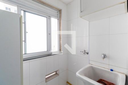 Apartamento à venda com 60m², 3 quartos e 1 vaga Apartamento à venda com 60m², 3 quartos e 1 vagaLavanderia