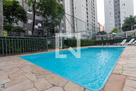 Apartamento à venda com 60m², 3 quartos e 1 vaga Apartamento à venda com 60m², 3 quartos e 1 vagaÁrea comum - Piscina