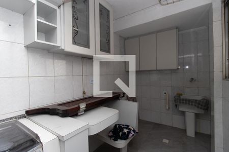 Apartamento à venda com 57m², 2 quartos e 1 vagaCozinha e Área de Serviço