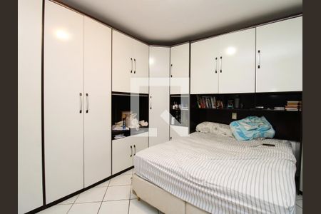 Casa à venda com 210m², 3 quartos e 6 vagasSuíte