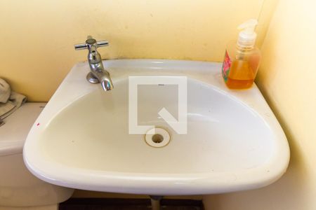 Casa à venda com 160m², 3 quartos e 3 vagasBanheiro 3