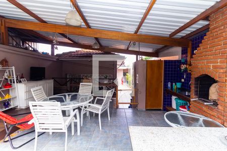 Casa à venda com 160m², 3 quartos e 3 vagasEspaço Gourmet