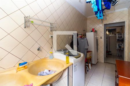 Casa à venda com 160m², 3 quartos e 3 vagasÁrea de Serviço