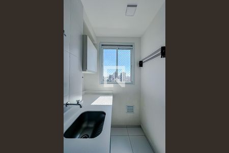 Apartamento para alugar com 27m², 1 quarto e sem vagaÁrea de Serviço