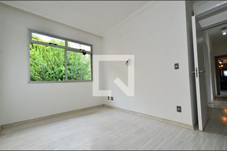 Apartamento à venda com 136m², 4 quartos e 2 vagasSuite