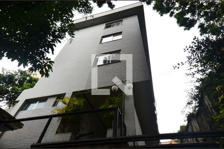Apartamento à venda com 136m², 4 quartos e 2 vagasFachada