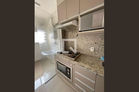 Apartamento à venda com 70m², 2 quartos e 2 vagasCozinha