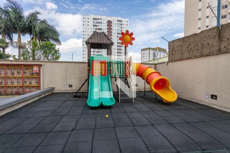 Apartamento à venda com 96m², 3 quartos e 2 vagasÁrea comum - Playground
