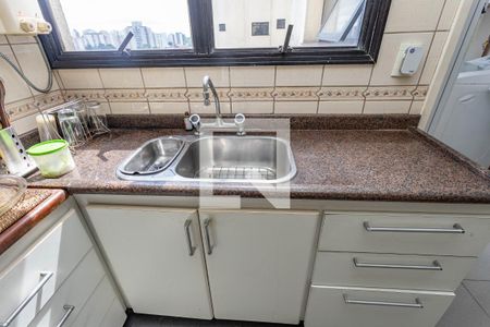 Apartamento à venda com 96m², 3 quartos e 2 vagasCozinha