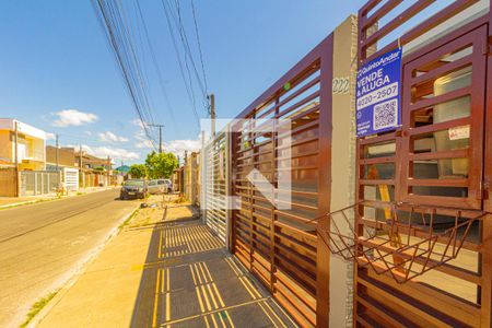 Casa à venda com 92m², 2 quartos e 2 vagasVista da Rua/Plaquinha instalada