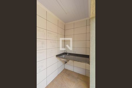 Casa à venda com 92m², 2 quartos e 2 vagasLavanderia (Torneira)