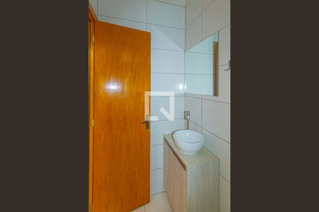 Casa à venda com 92m², 2 quartos e 2 vagasBanheiro