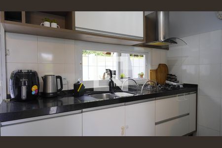 Casa para alugar com 87m², 3 quartos e 2 vagasCozinha