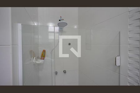 Casa para alugar com 87m², 3 quartos e 2 vagasBanheiro Corredor