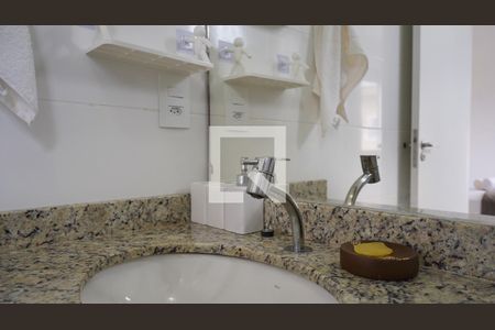 Casa para alugar com 87m², 3 quartos e 2 vagasBanheiro da Suíte