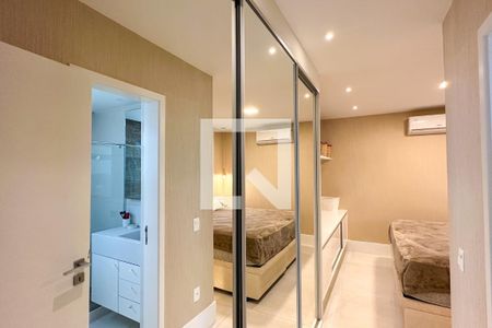 Apartamento à venda com 78m², 2 quartos e 1 vagaBanheiro Social