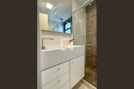 Apartamento à venda com 78m², 2 quartos e 1 vagaBanheiro Social