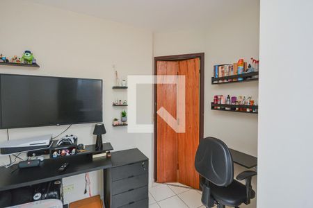 Casa à venda com 76m², 3 quartos e 2 vagas Casa à venda com 76m², 3 quartos e 2 vagasQuarto 3