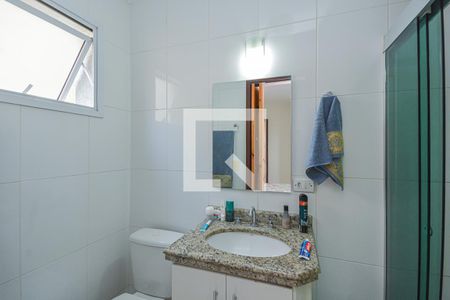 Casa à venda com 76m², 3 quartos e 2 vagas Casa à venda com 76m², 3 quartos e 2 vagasBanheiro da Suíte 1