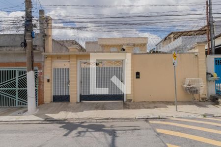 Casa de condomínio à venda com 65m², 2 quartos e 1 vagaFachada