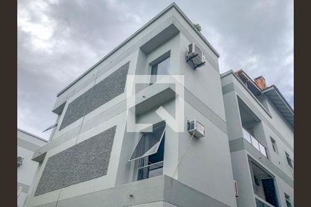 Apartamento para alugar com 57m², 1 quarto e 1 vagaFachada