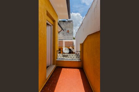 Casa à venda com 285m², 3 quartos e 4 vagasVaranda do Quarto 2