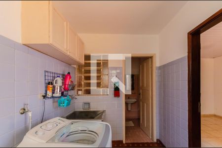 Casa à venda com 285m², 3 quartos e 4 vagasÁrea de Serviço