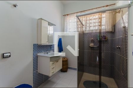 Casa à venda com 285m², 3 quartos e 4 vagasBanheiro