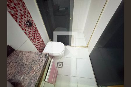 Casa para alugar com 360m², 3 quartos e 7 vagasBanheiro Social