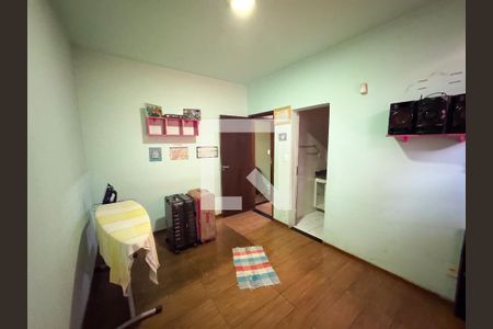 Casa para alugar com 360m², 3 quartos e 7 vagasQuarto