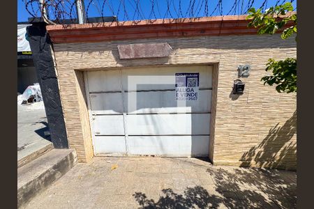 Casa para alugar com 360m², 3 quartos e 7 vagasFachada