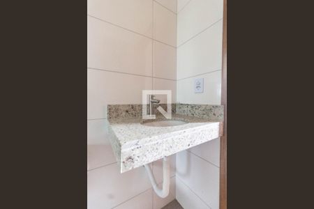 Apartamento para alugar com 44m², 2 quartos e sem vaga Apartamento para alugar com 44m², 2 quartos e sem vagaBanheiro