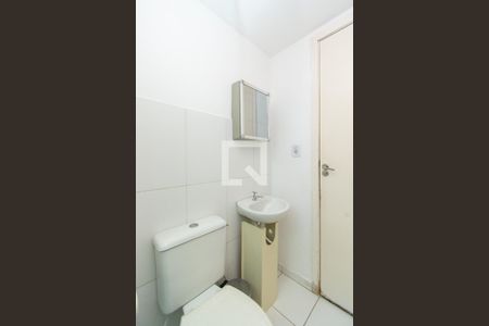 Apartamento para alugar com 45m², 2 quartos e 1 vaga Apartamento para alugar com 45m², 2 quartos e 1 vagaBanheiro