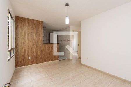 Sala de apartamento para alugar com 2 quartos, 45m² em Água Chata, Guarulhos