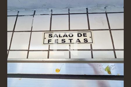 Apartamento à venda com 64m², 2 quartos e 1 vagaÁrea comum - Salão de festas