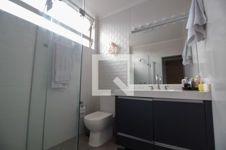 Casa à venda com 240m², 4 quartos e 3 vagas Casa à venda com 240m², 4 quartos e 3 vagasBanheiro da Suíte