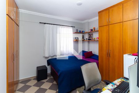 Apartamento à venda com 144m², 4 quartos e 1 vagaQuarto 2