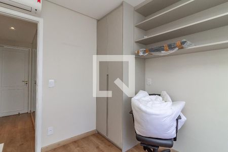 Apartamento para alugar com 103m², 3 quartos e 2 vagasQuarto 3