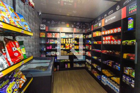 Apartamento à venda com 45m², 2 quartos e 1 vagaMini Mercado