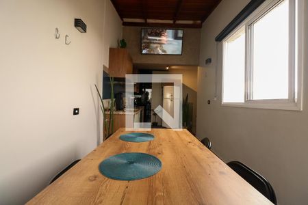 Apartamento à venda com 90m², 2 quartos e 1 vaga Apartamento à venda com 90m², 2 quartos e 1 vagaÁrea externa