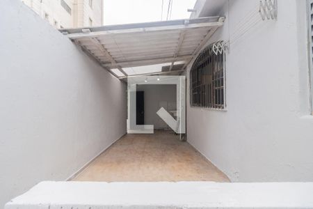 Casa para alugar com 55m², 1 quarto e 1 vagaQuintal