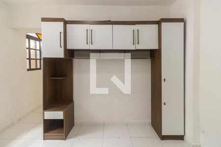 Casa para alugar com 55m², 1 quarto e 1 vagaQuarto