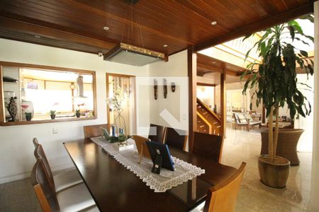 Sala de jantar de casa de condomínio à venda com 5 quartos, 477m² em Jacarepaguá, Rio de Janeiro