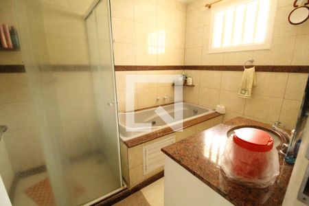 Casa de condomínio à venda com 477m², 5 quartos e 2 vagasBanheiro da suíte 4