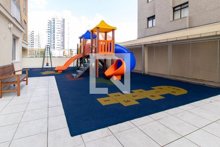 Apartamento para alugar com 39m², 1 quarto e 1 vaga Apartamento para alugar com 39m², 1 quarto e 1 vagaÁrea comum - Playground