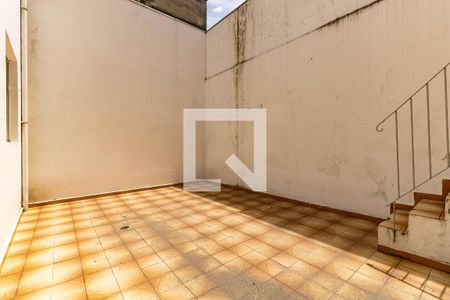 Casa à venda com 138m², 2 quartos e 2 vagasQuintal