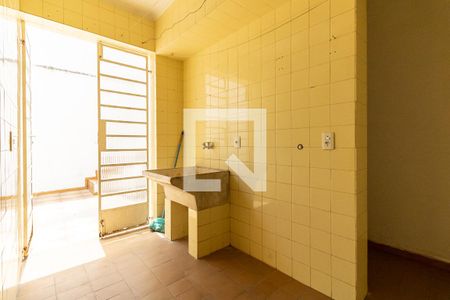 Casa à venda com 138m², 2 quartos e 2 vagasLavanderia