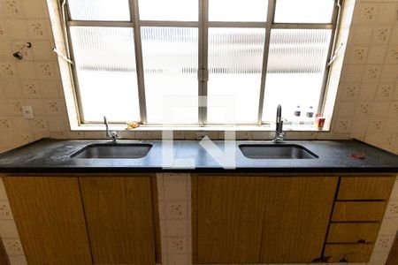 Casa à venda com 138m², 2 quartos e 2 vagasCozinha