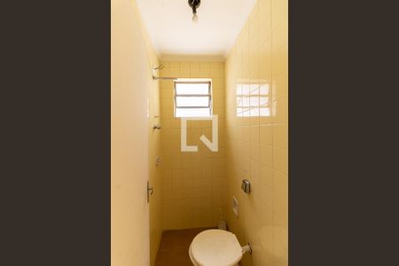 Casa à venda com 138m², 2 quartos e 2 vagasBanheiro de Serviço