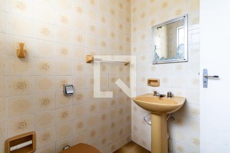 Casa à venda com 138m², 2 quartos e 2 vagasBanheiro da Suíte 2